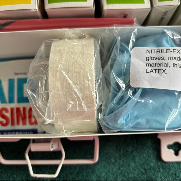 Metal First Aid Kit - Picture 7 of 14